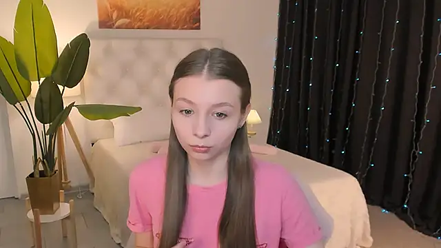 JulieDaniel online show from 03.24.26