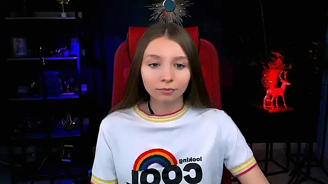 JulieDaniel online show from 04.09.26