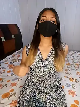 Snapshot of Hot_malika19 chatting on 09.26.25 Hot malika19 online show from 09.26.25