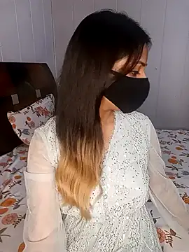 Snapshot of Hot_malika19 chatting on 09.27.25 Hot malika19 online show from 09.27.25