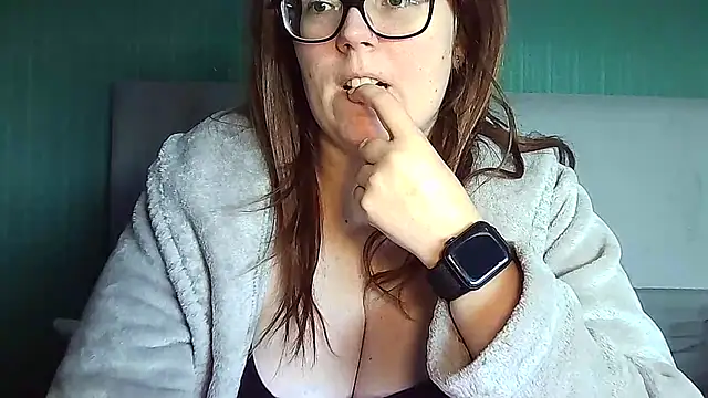 Curvy-BellaX online show from 09.16.25