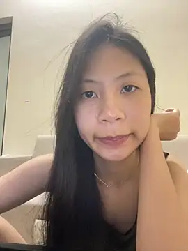 Snapshot of Lil-Gi chatting on 10.12.25 Lil-Gi online show from 10.12.25