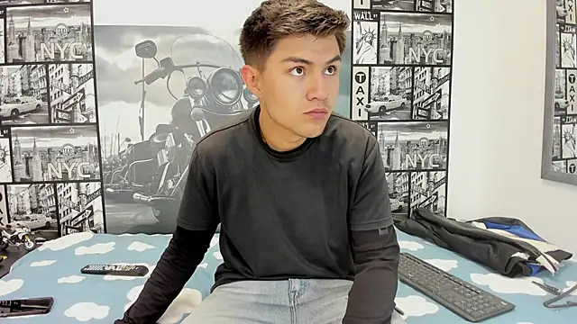 Light Haze online show from 10.21.25