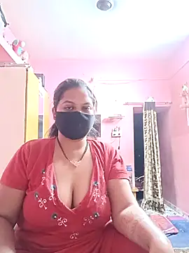 Snapshot of biggbobbsgirl chatting on 02.08.26 biggbobbsgirl online show from 02.08.26