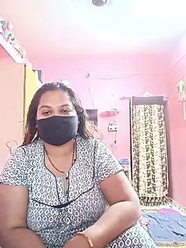 Snapshot of biggbobbsgirl chatting on 02.28.26 biggbobbsgirl online show from 02.28.26