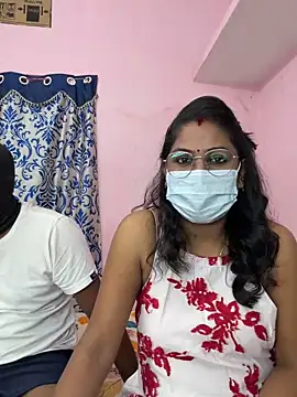 Lovlycouple1 online show from 10.23.25