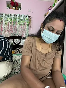 Lovlycouple1 online show from 02.05.26