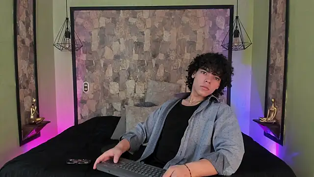 Philly Smith online show from 09.19.25