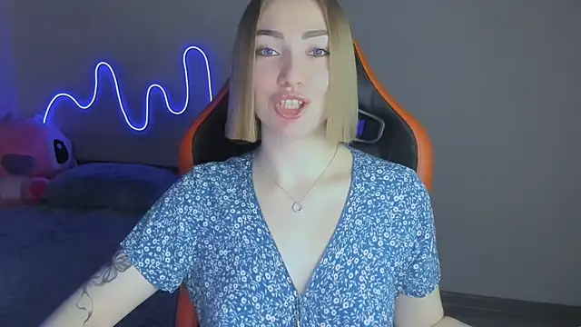 LaraKrein lk online show from 11.29.25