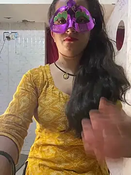 MONA 0213 online show from 09.25.25