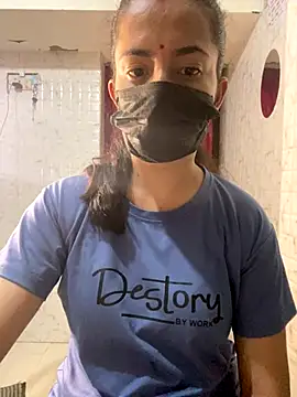 MONA 0213 online show from 10.03.25