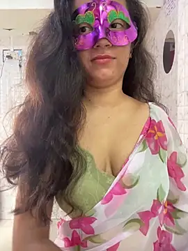 MONA 0213 online show from 10.06.25