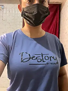 MONA 0213 online show from 10.06.25