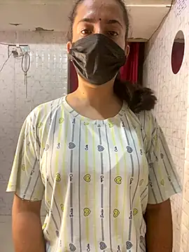 MONA 0213 online show from 10.10.25