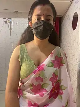 MONA 0213 online show from 10.11.25