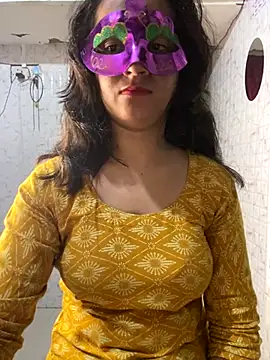 MONA 0213 online show from 10.13.25