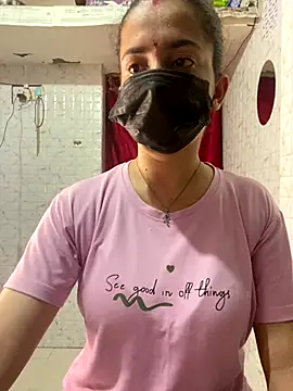 MONA 0213 online show from 11.02.25