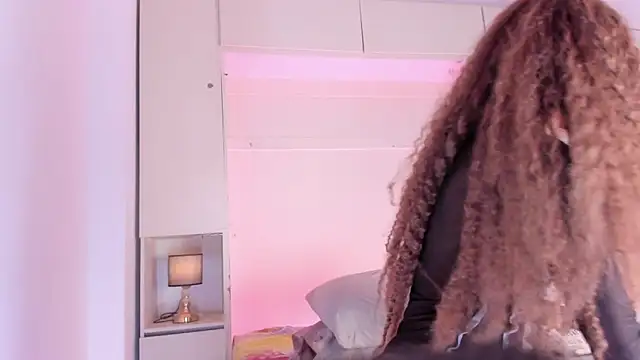 JoyceBlake online show from 02.04.26