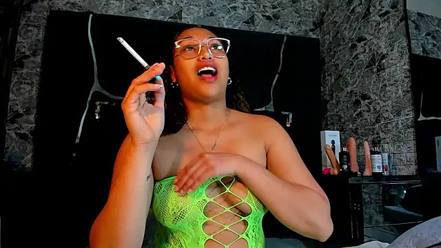 Snapshot of Keila_cute chatting on 09.16.25 Keila cute online show from 09.16.25
