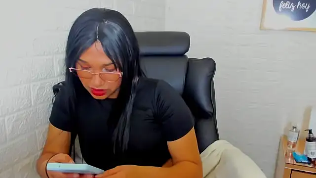 Snapshot of Keila_cute chatting on 09.27.25 Keila cute online show from 09.27.25