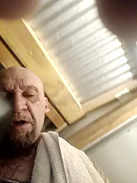 ShawnandDani7074 online show from 04.14.26