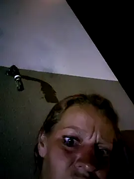 Snapshot of IrishGoddess69247 chatting on 10.03.25 IrishGoddess69247 online show from 10.03.25