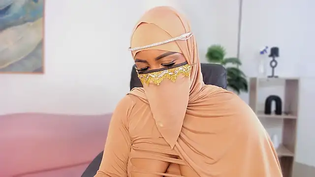 yasmin elite online show from 10.21.25