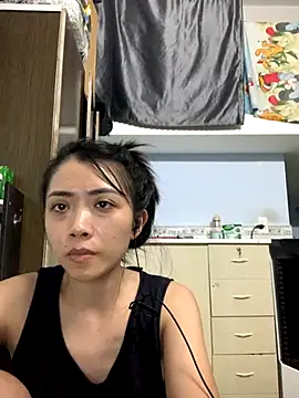 Minee1202 online show from 11.18.25