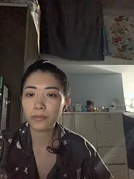 Minee1202 online show from 11.30.25