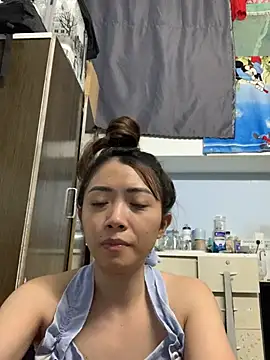 Snapshot of Minee1202 chatting on 05.04.26 Minee1202 online show from 05.04.26