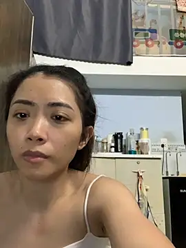 Snapshot of Minee1202 chatting on 07.29.26 Minee1202 online show from 07.29.26