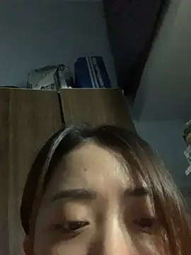 Snapshot of Minee1202 chatting on 07.29.26 Minee1202 online show from 07.29.26
