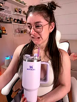 Sharon 07 online show from 10.04.25