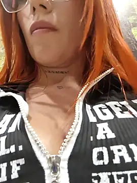 Snapshot of Alis_xxx chatting on 02.17.26 Alis xxx online show from 02.17.26