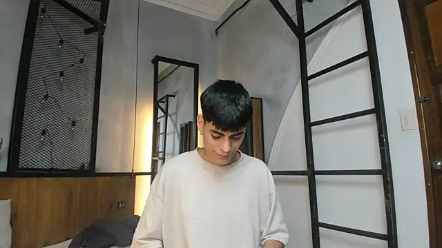 Dani mc1 online show from 09.25.25