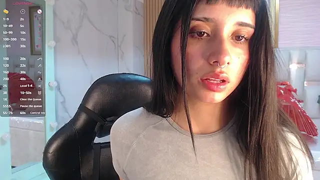 allyssa bellini s online show from 10.25.25