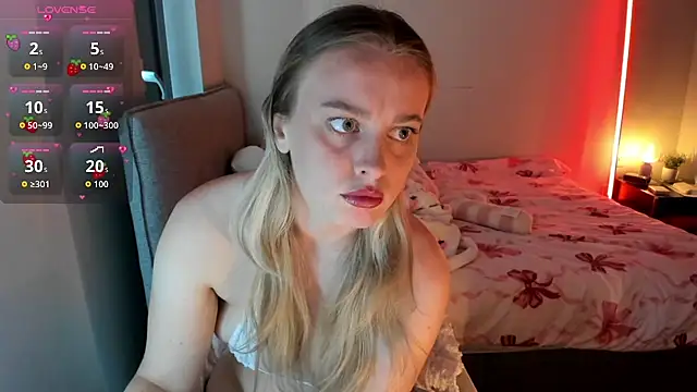 jjulietterose online show from 04.08.26