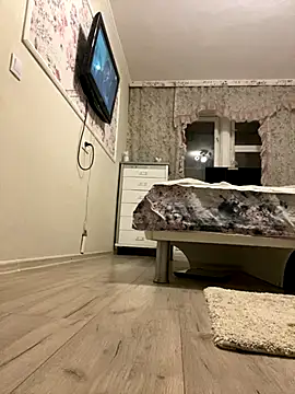 Snapshot of missevacrystal chatting on 11.12.25 missevacrystal online show from 11.12.25