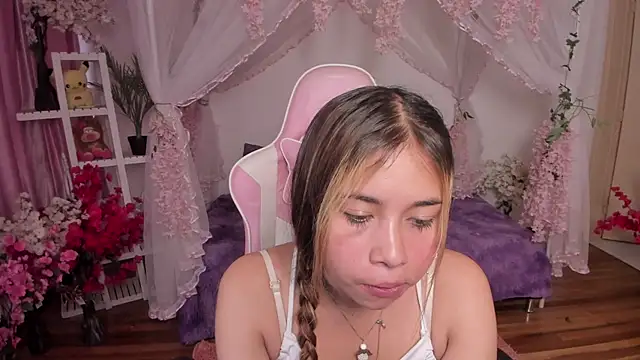 sweet daniiela online show from 10.11.25