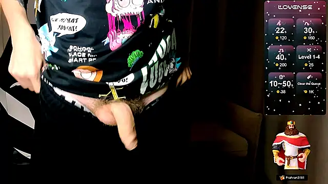 Snapshot of MrSexyCum4U chatting on 10.26.25 MrSexyCum4U online show from 10.26.25