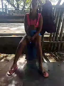 Snapshot of jeltsin3-25 chatting on 10.29.25 jeltsin3-25 online show from 10.29.25