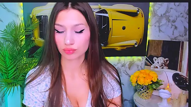 Mollyinyourmind online show from 10.26.25