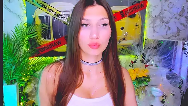 Mollyinyourmind online show from 10.28.25