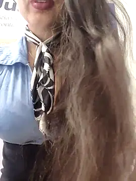 AMATISTA  16 online show from 01.15.26