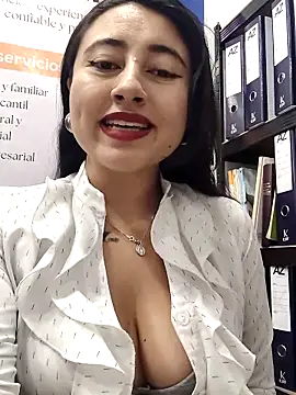 Snapshot of AMATISTA__16 chatting on 05.04.26 AMATISTA 16 online show from 05.04.26
