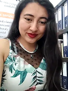 Snapshot of AMATISTA__16 chatting on 05.16.26 AMATISTA 16 online show from 05.16.26