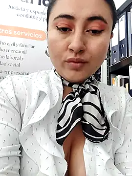 Snapshot of AMATISTA__16 chatting on 05.20.26 AMATISTA 16 online show from 05.20.26