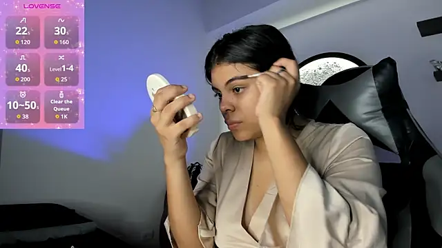 Aleja-02 online show from 09.25.25