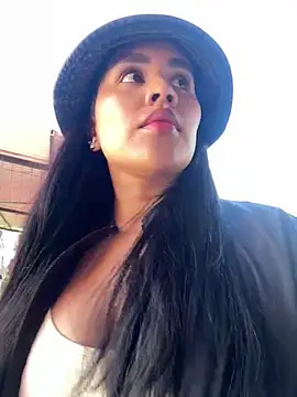 laure torres online show from 02.20.26