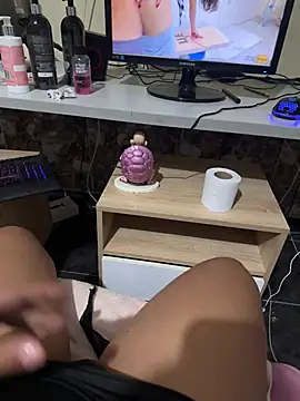 laure torres online show from 03.12.26